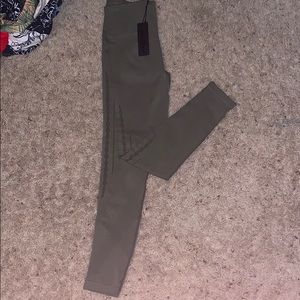 Olive green leggings